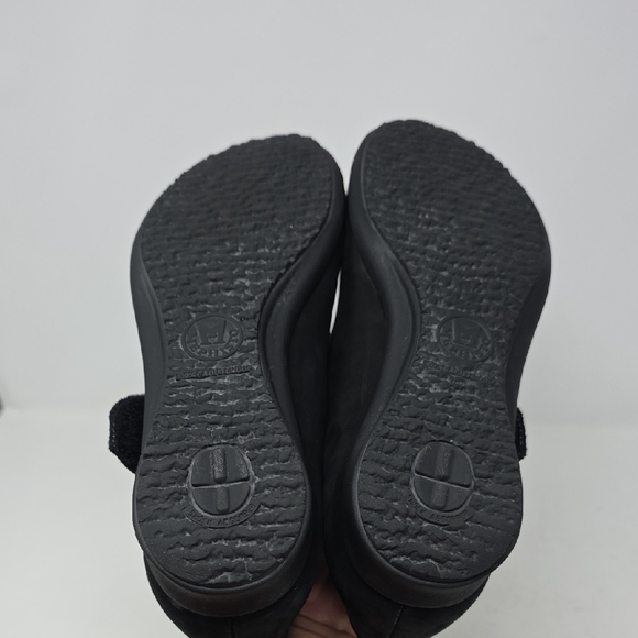 Mephisto Mary Jane Black Flats with Cushioned Footbed Women's Size 9 - Picture 5 of 7
